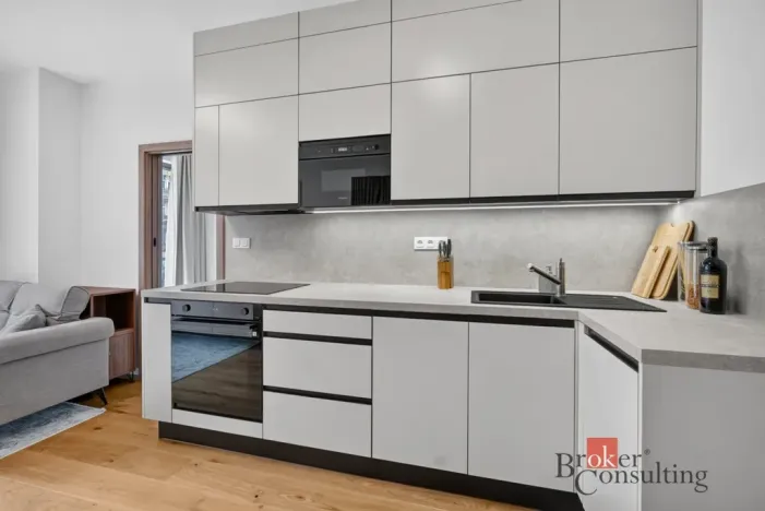 Prodej bytu 1+kk, Praha - Košíře, Starokošířská, 38 m2