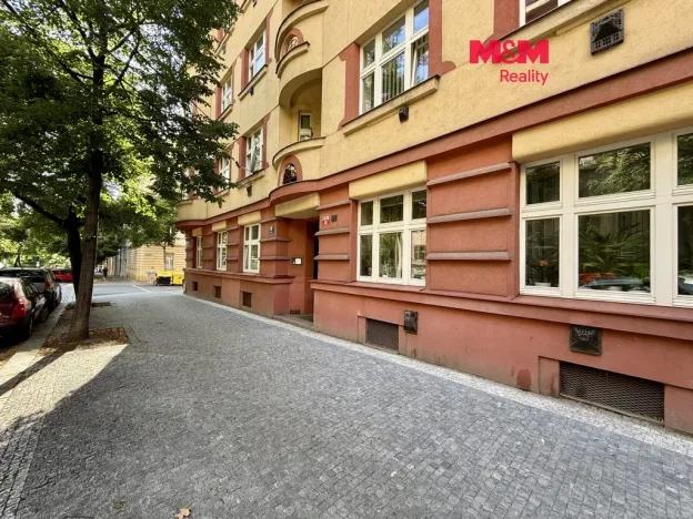 Pronájem bytu 2+kk, Praha - Žižkov, Roháčova, 52 m2