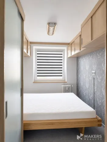 Pronájem bytu 3+1, Praha - Hodkovičky, Pod lysinami, 74 m2