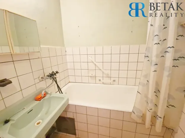 Prodej bytu 3+1, Přerov, Denisova, 60 m2