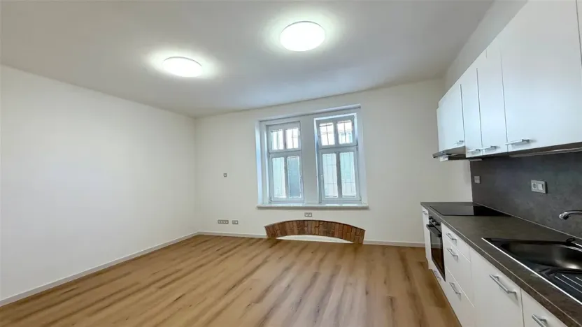 Pronájem bytu 3+kk, Cheb, Karlova, 68 m2