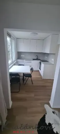 Prodej bytu 1+1, Zlín, Větrná, 35 m2