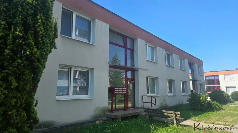Prodej bytu 1+1, Zlín, Větrná, 35 m2