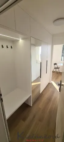 Prodej bytu 1+1, Zlín, Větrná, 35 m2