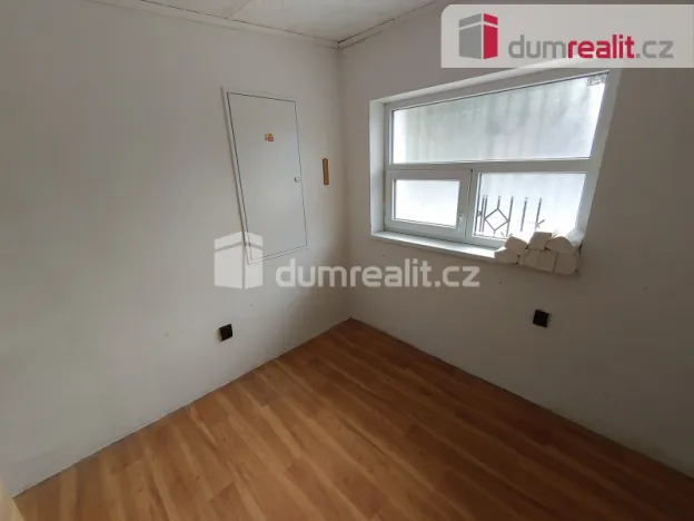 Pronájem obchodního prostoru, Frenštát pod Radhoštěm, Františka Palackého, 10 m2