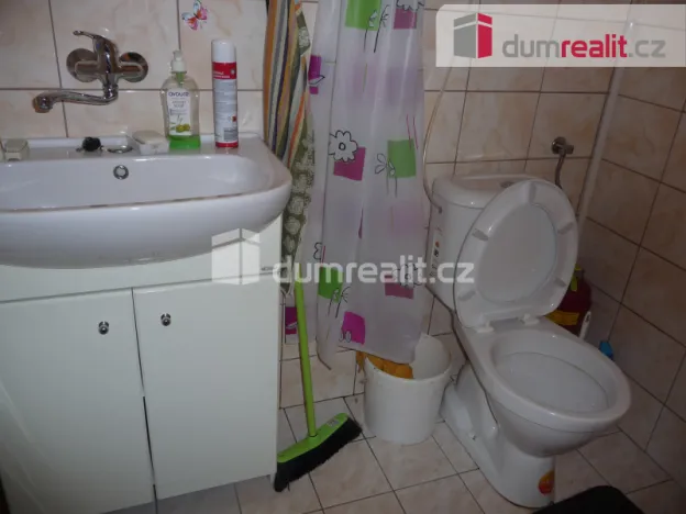 Pronájem obchodního prostoru, Frenštát pod Radhoštěm, Františka Palackého, 10 m2