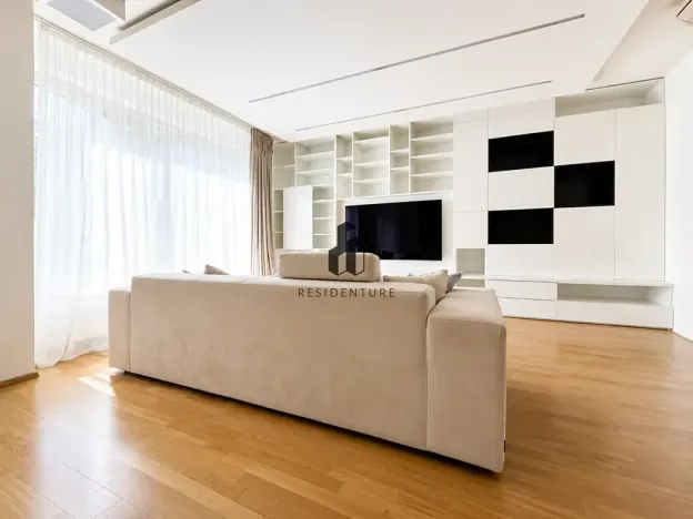 Pronájem bytu 3+kk, Praha - Žižkov, Jeseniova, 87 m2