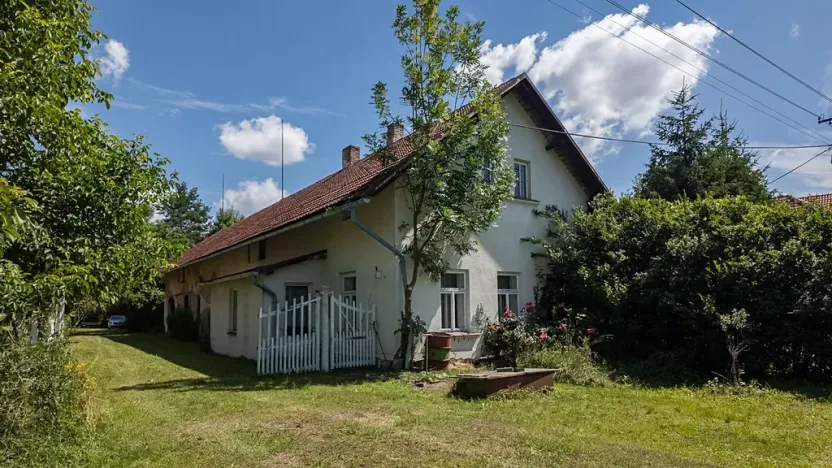 Prodej zemědělské usedlosti, Dolní Roveň, 200 m2