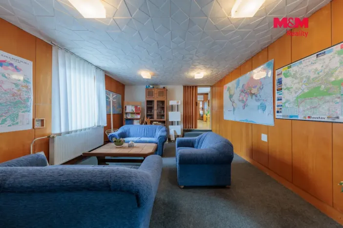 Prodej výrobních prostor, Karlovy Vary - Stará Role, Nádražní, 900 m2