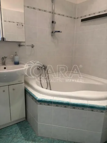 Prodej bytu 2+1, Opava - Předměstí, Nerudova, 63 m2
