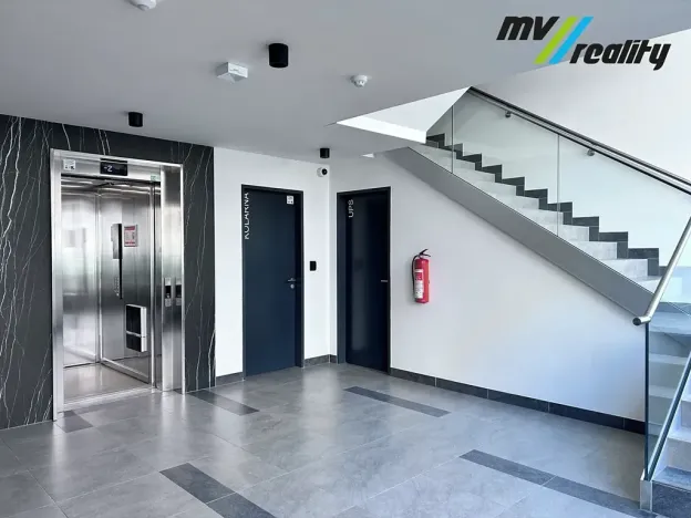 Pronájem bytu 2+kk, Praha, Gollové, 48 m2