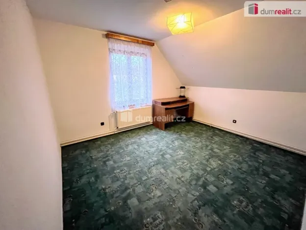 Pronájem atypického bytu, Uherské Hradiště - Mařatice, Jižní, 20 m2