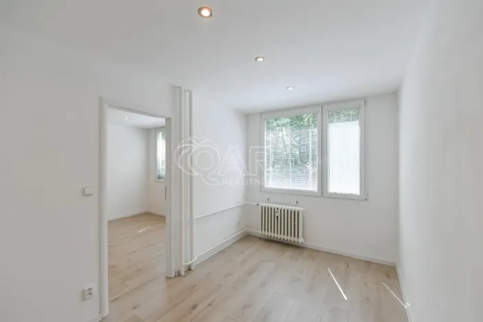 Prodej bytu 2+kk, Praha - Krč, Hurbanova, 39 m2