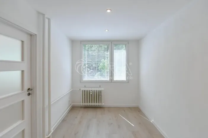Prodej bytu 2+kk, Praha - Krč, Hurbanova, 39 m2
