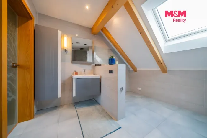 Prodej rodinného domu, Babice u Rosic, Hájíček, 169 m2