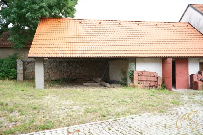 Prodej komerční nemovitosti, Budišov, 678 m2