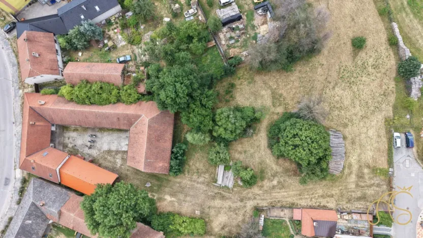 Prodej komerční nemovitosti, Budišov, 678 m2