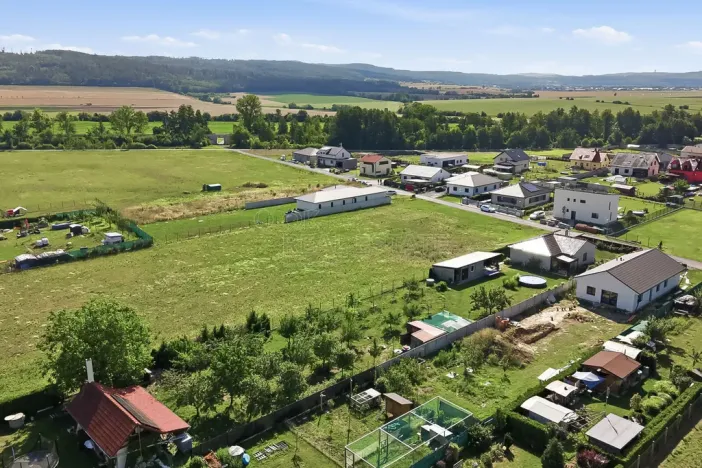 Prodej pozemku pro bydlení, Štarnov, 4033 m2
