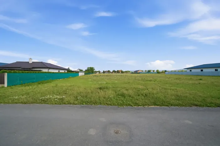 Prodej pozemku pro bydlení, Štarnov, 4033 m2