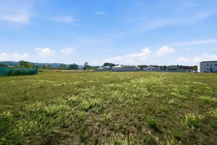 Prodej pozemku pro bydlení, Štarnov, 4033 m2