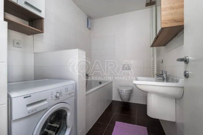 Pronájem bytu 3+kk, Praha - Libeň, Drahobejlova, 64 m2