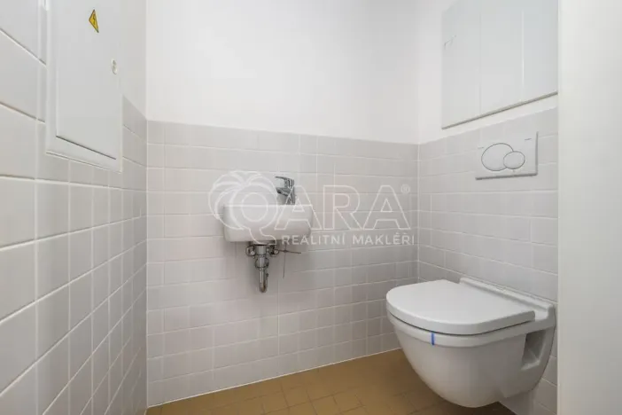 Pronájem bytu 3+kk, Praha - Libeň, Drahobejlova, 64 m2