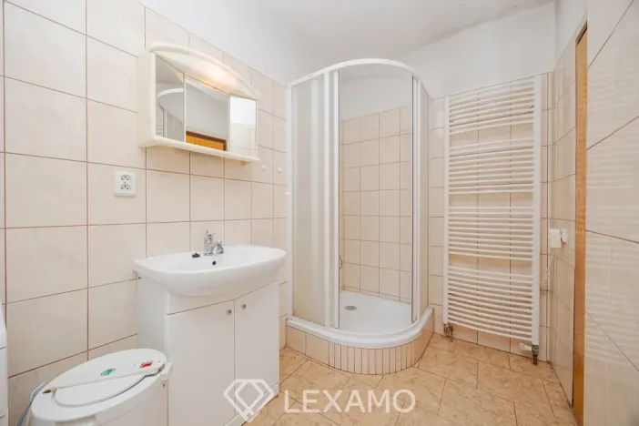 Prodej rodinného domu, Třebíč - Slavice, 250 m2