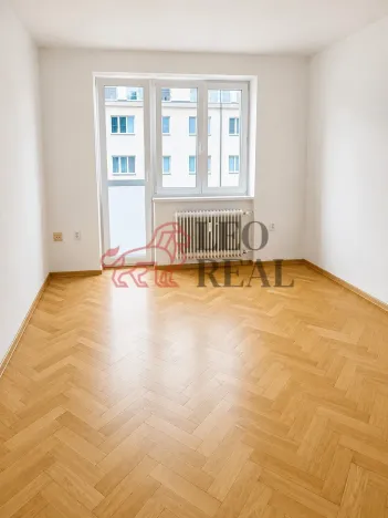 Pronájem bytu 2+1, Náměšť nad Oslavou, Husova, 57 m2