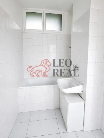 Pronájem bytu 2+1, Náměšť nad Oslavou, Husova, 57 m2
