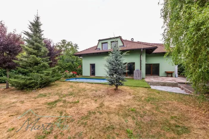 Prodej rodinného domu, Neveklov, Husova, 238 m2