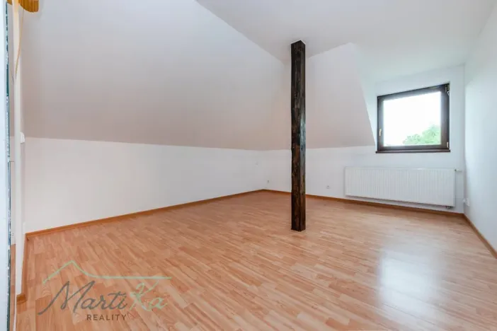 Prodej rodinného domu, Neveklov, Husova, 238 m2