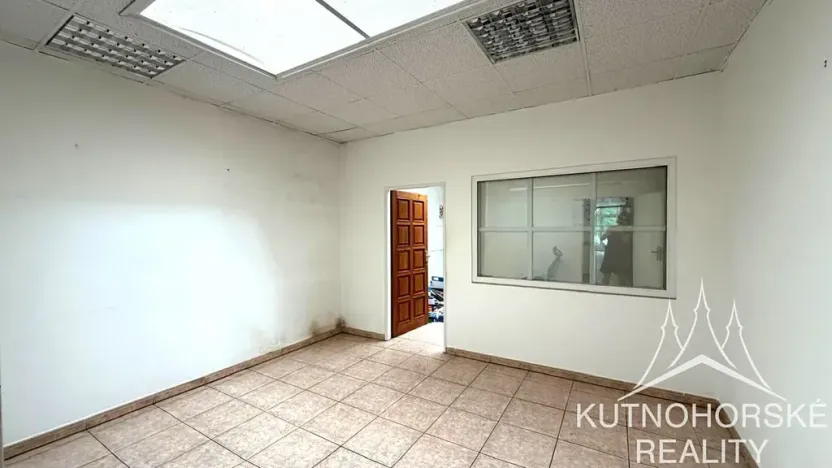 Pronájem výrobních prostor, Kutná Hora, Dolní, 262 m2