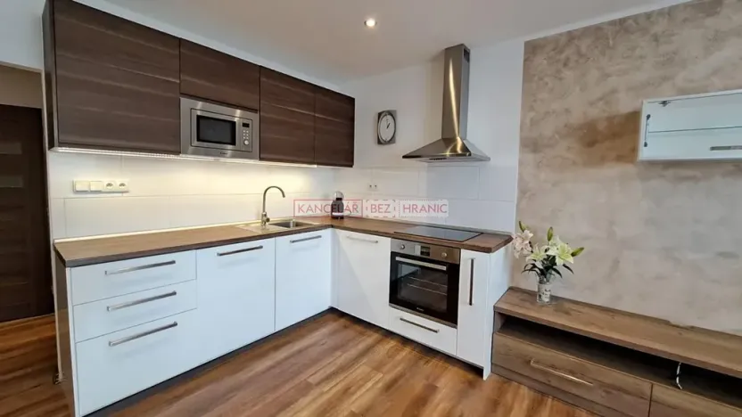 Pronájem bytu 2+kk, Ostrava, Plzeňská, 56 m2