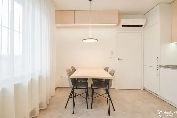 Prodej bytu 2+kk, Olomouc, Sladkovského, 36 m2