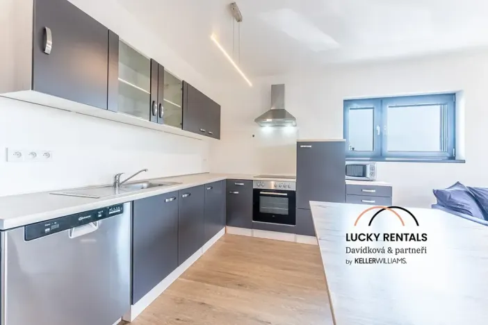 Pronájem bytu 2+kk, Čestlice, Habrová, 59 m2