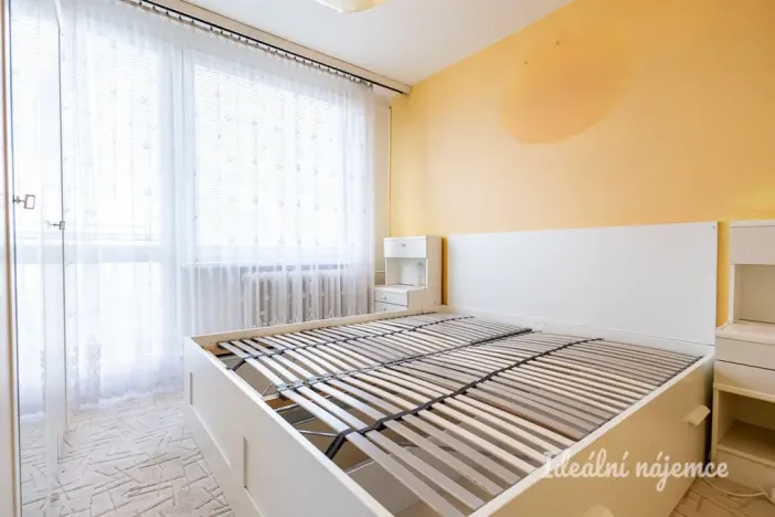 Pronájem bytu 3+1, Praha - Prosek, Jablonecká, 78 m2