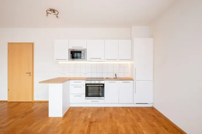 Prodej bytu 1+kk, Černošice, Mokropeská, 40 m2