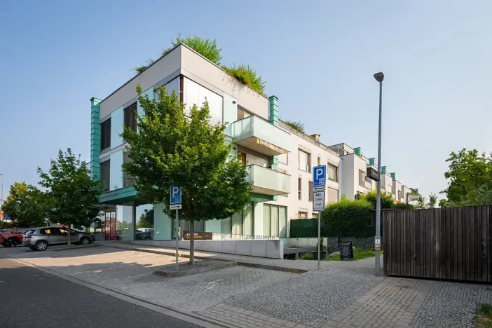 Prodej bytu 1+kk, Černošice, Mokropeská, 40 m2