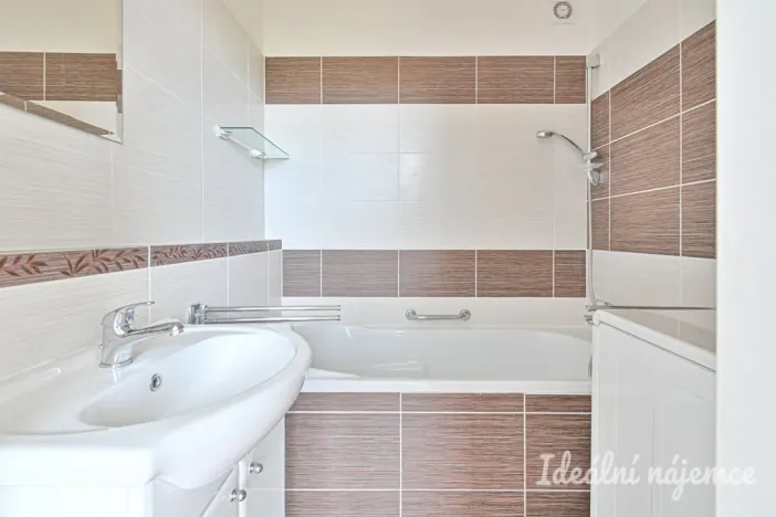 Pronájem bytu 2+1, Brno, Voříškova, 56 m2