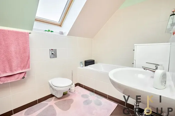 Pronájem rodinného domu, Zdiby, U Louže, 160 m2