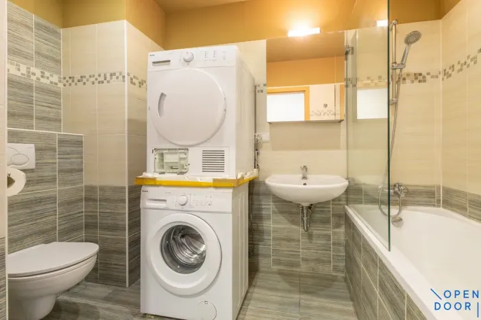 Prodej bytu 2+kk, Praha - Černý Most, Volkova, 82 m2