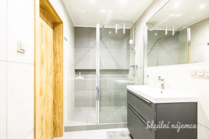 Pronájem bytu 2+kk, Praha - Zličín, Míšovická, 56 m2