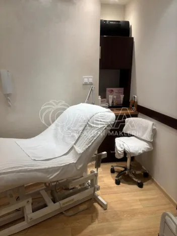 Prodej obchodního prostoru, Praha - Prosek, Veltruská, 22 m2