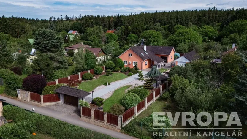 Prodej rodinného domu, Nová Ves pod Pleší, Průběžná, 298 m2