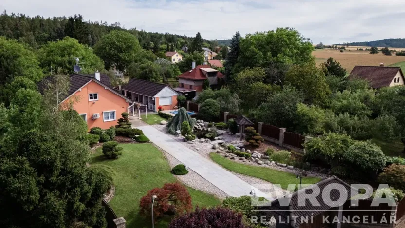 Prodej rodinného domu, Nová Ves pod Pleší, Průběžná, 298 m2