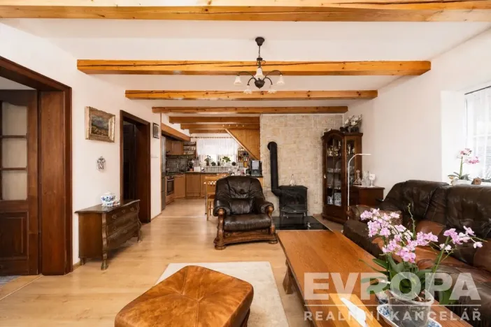 Prodej rodinného domu, Nová Ves pod Pleší, Průběžná, 298 m2
