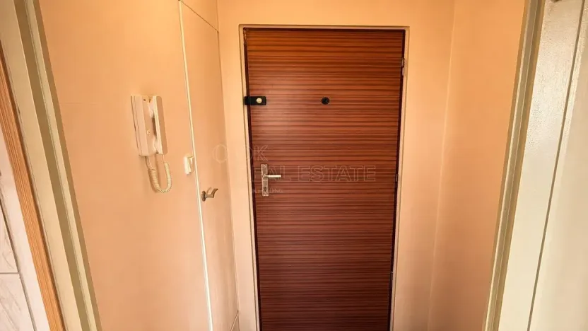 Pronájem bytu 1+1, Ostrov, Kollárova, 38 m2