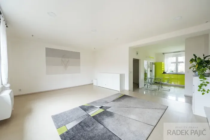 Pronájem bytu 3+1, Praha - Malešice, Nad vodovodem, 86 m2