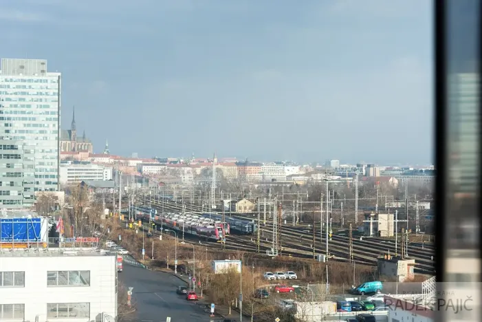 Prodej kanceláře, Brno, Pražákova, 320 m2