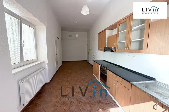 Prodej bytu 2+1, Olomouc, Javoříčská, 90 m2